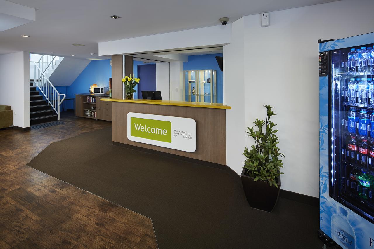 Ibis Budget Perth Airport Екстер'єр фото