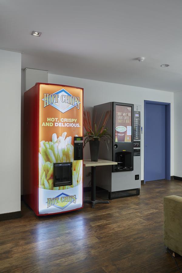 Ibis Budget Perth Airport Екстер'єр фото