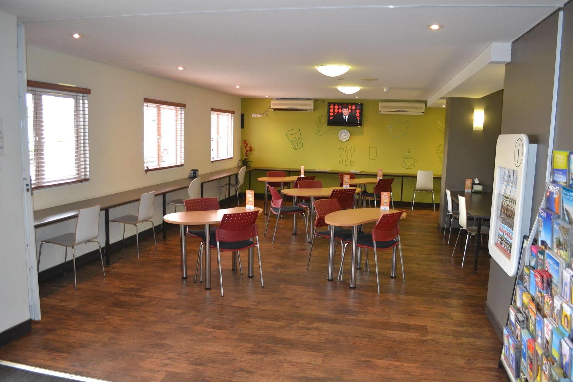 Ibis Budget Perth Airport Екстер'єр фото
