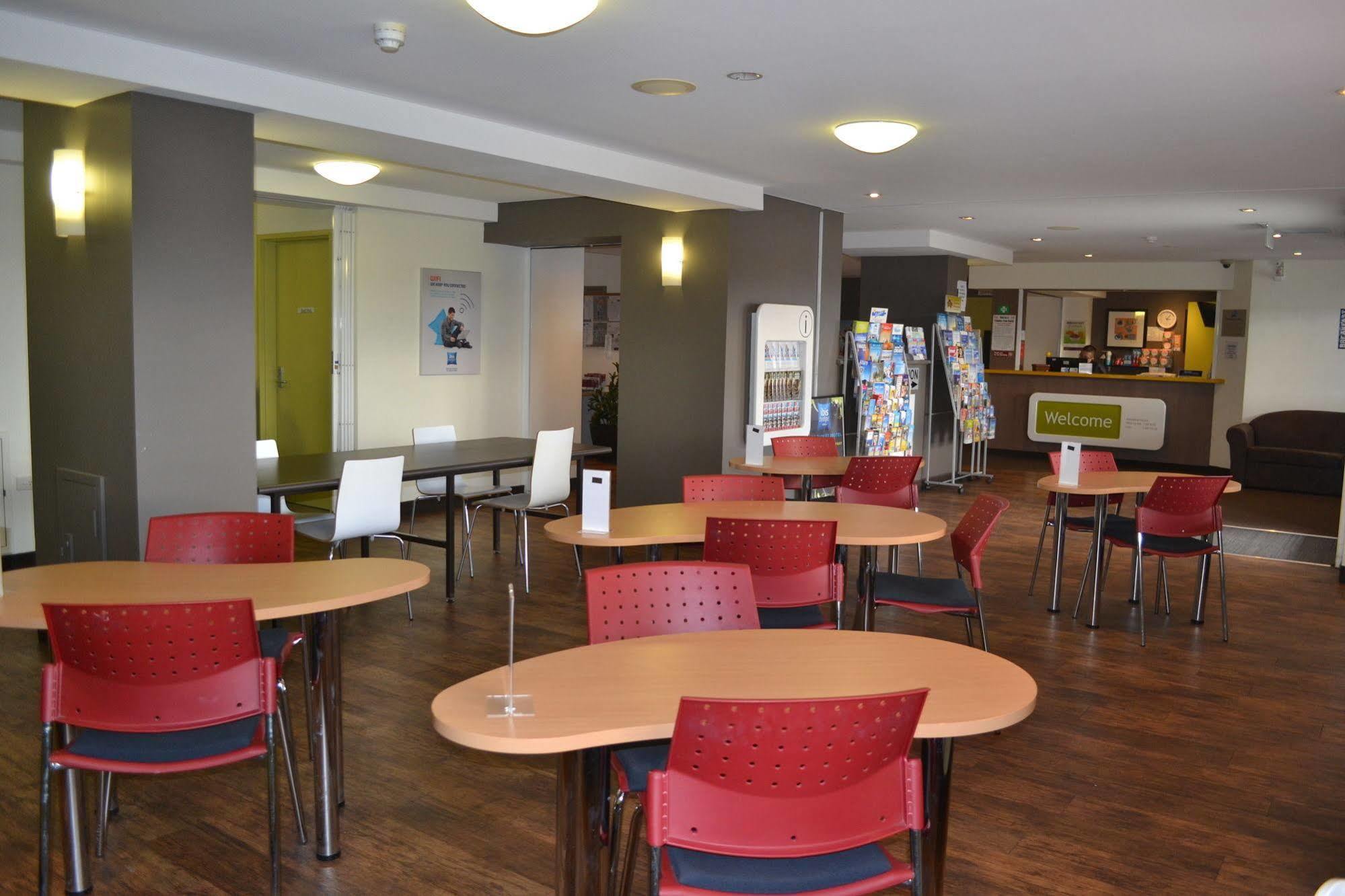 Ibis Budget Perth Airport Екстер'єр фото